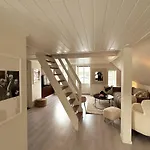 Appartamento Panoramic Sea-view With Balcony Centre