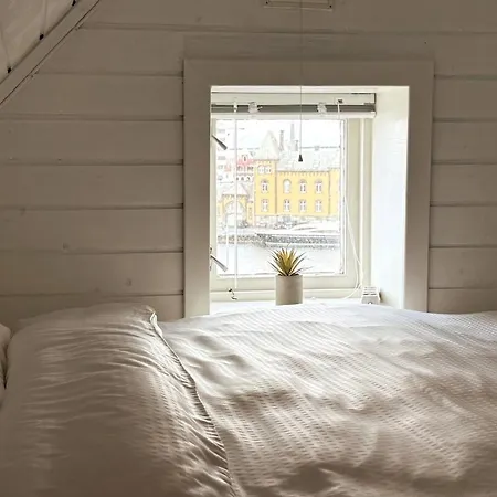 Апартаменты Panoramic Sea-view With Balcony Centre Ставангер