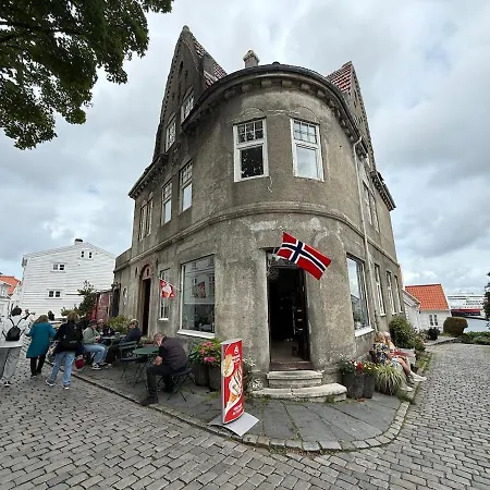 Panoramic Sea-view With Balcony Centre * Ставангер
