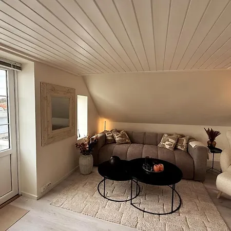 Historic Old Town 2br Duplex, Sea Views & Balcony * ستافانجر