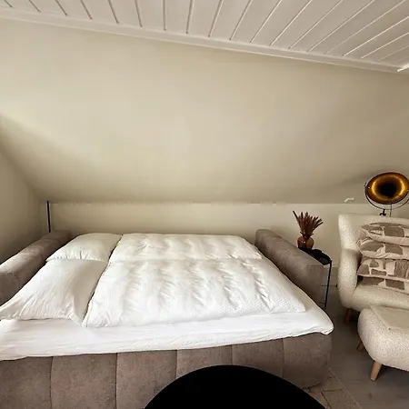 Historic Old Town 2br Duplex, Sea Views & Balcony * ستافانجر