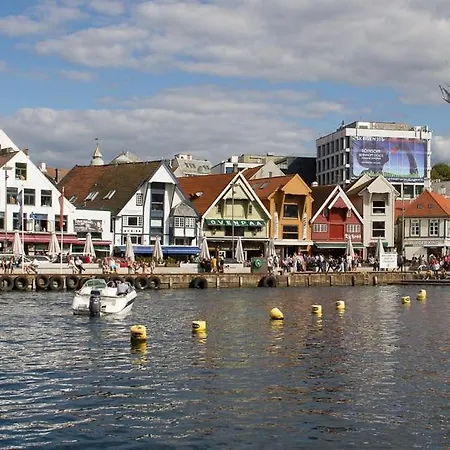 Panoramic Sea-view With Balcony Centre Апартаменты *