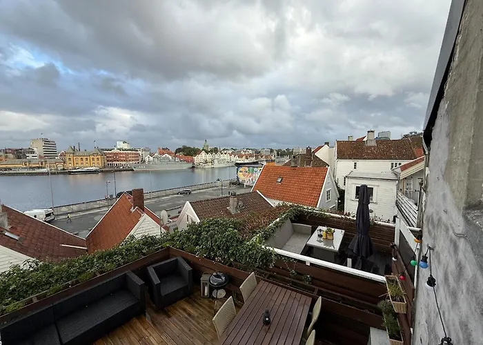 Panoramic Sea-view With Balcony Centre Apartamento