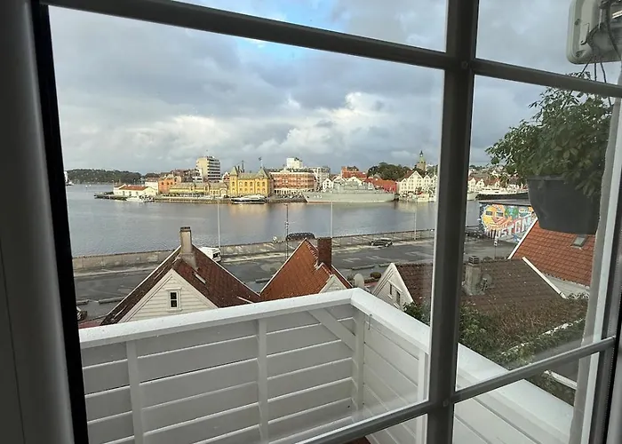 Panoramic Sea-view With Balcony Centre Apartamento