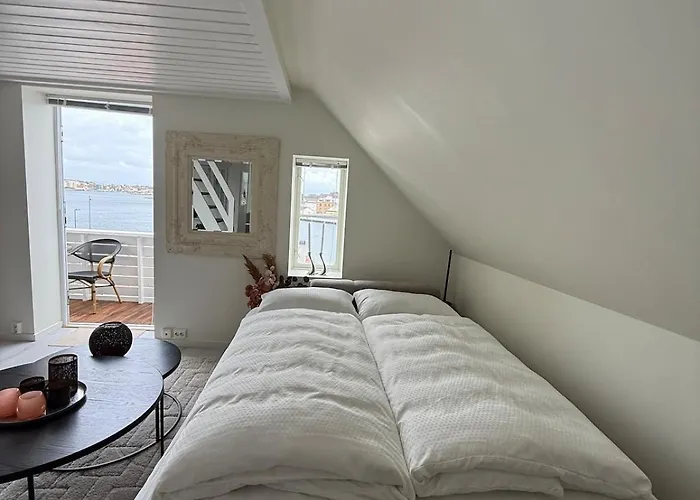 Panoramic Sea-view With Balcony Centre * Stavanger